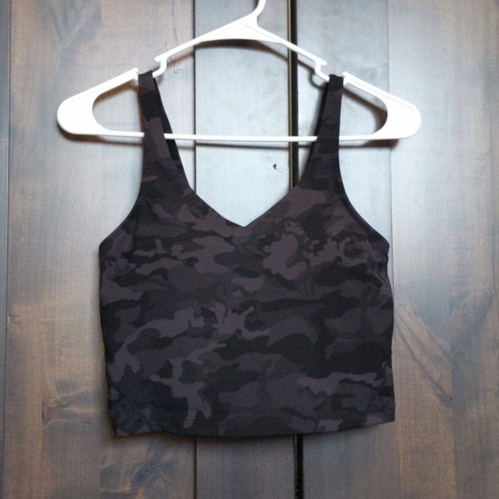 Black and grey camo cropped tank